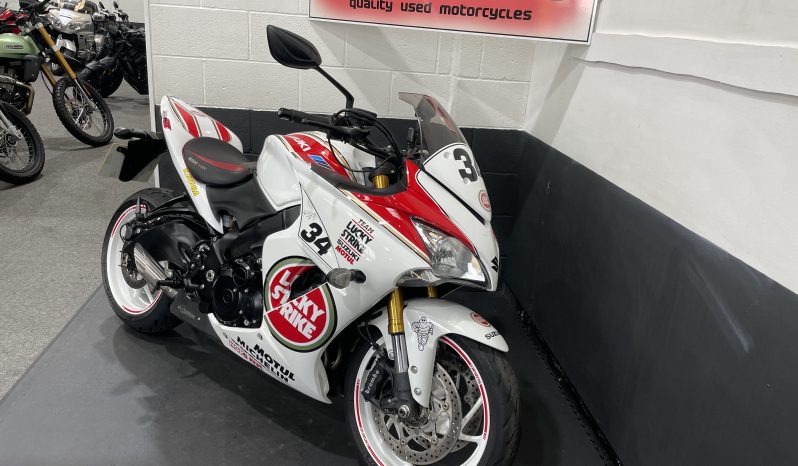 Suzuki GSX-S1000F full