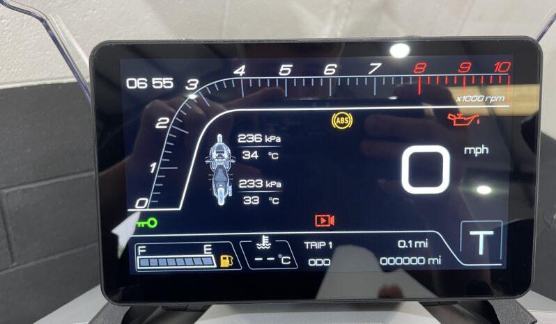 Zontes ZT368T-G – NEW MODEL – CRUISE CONTROL – HEATED SEAT full