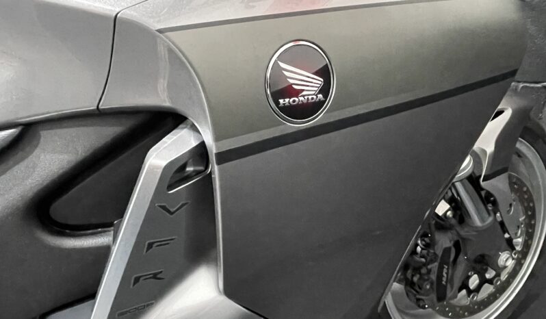 Honda VFR1200F DCT full