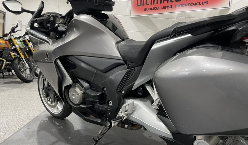 Honda VFR1200F DCT full