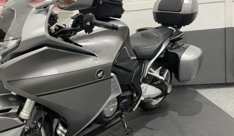 Honda VFR1200F DCT full