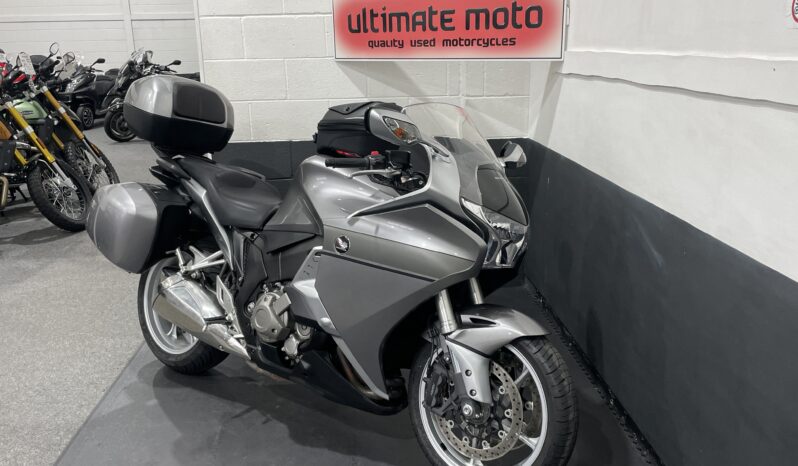 Honda VFR1200F DCT full