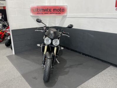 Triumph Speed Triple 1050