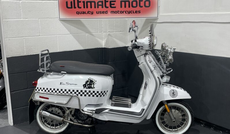 Lambretta V125 Special