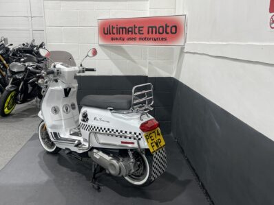 Lambretta V125 Special
