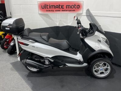 Piaggio MP3 300 Business