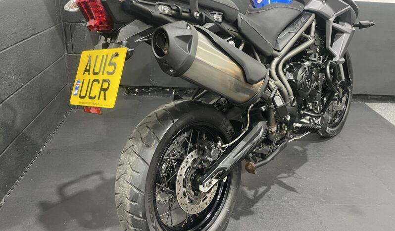 Triumph Tiger 800 XCx full