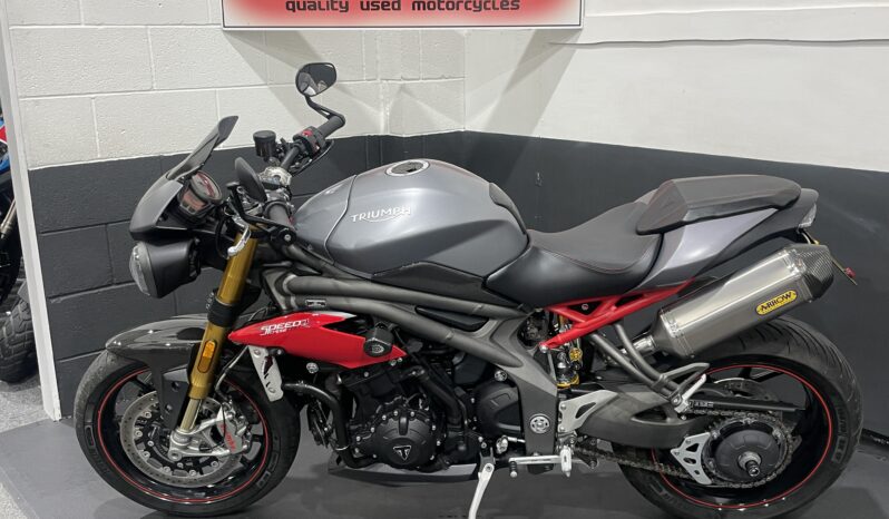 Triumph Speed Triple 1050 R