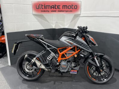 KTM Duke 125