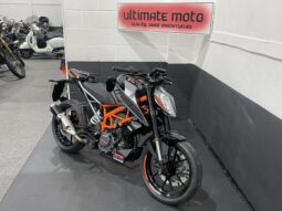 KTM Duke 125