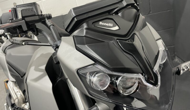 Benelli TNT 125 full