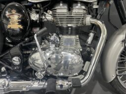 Royal Enfield Bullet 500 Classic full