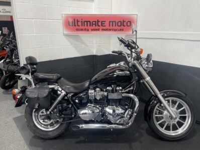 Triumph Bonneville America 865