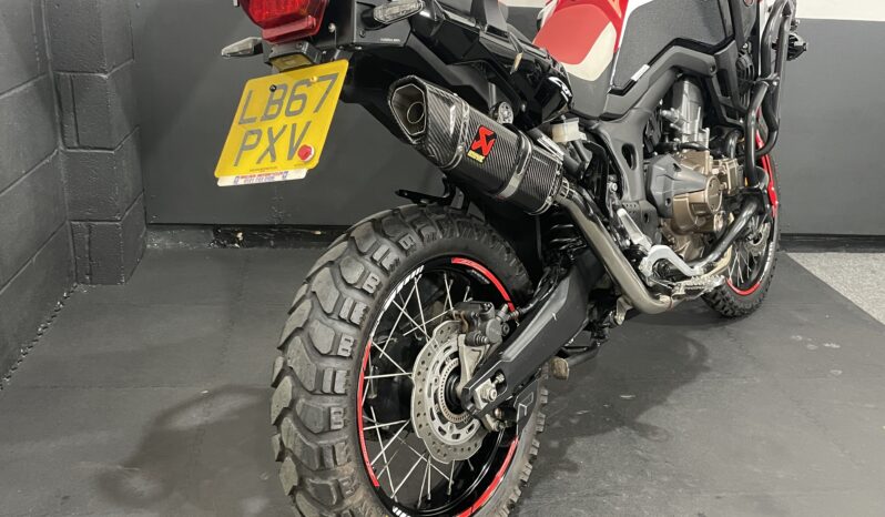 Honda CRF1000L Africa Twin full