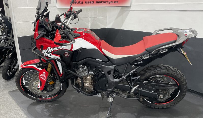 Honda CRF1000L Africa Twin full