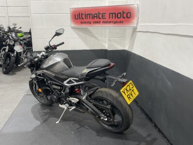Triumph Street Triple 765 R