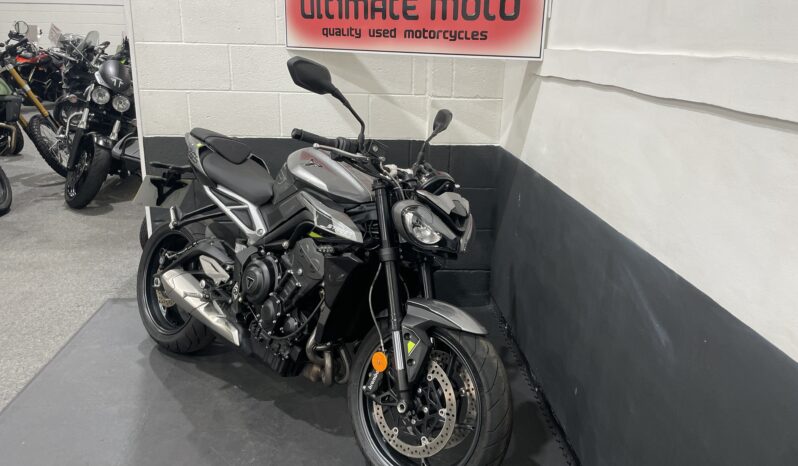 Triumph Street Triple 765 R