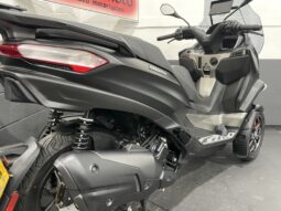 Piaggio MP3 530 Exclusive full