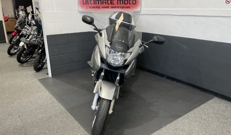 Honda NT700V Deauville