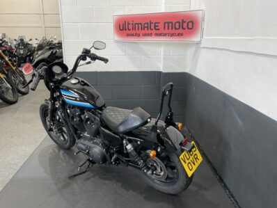 Harley Davidson XL1200 Sportster Iron