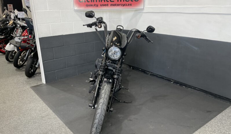 Harley Davidson XL1200 Sportster Iron