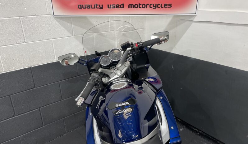 Yamaha FJR1300 full