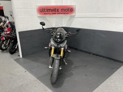 Triumph Speed Triple 1200 RS