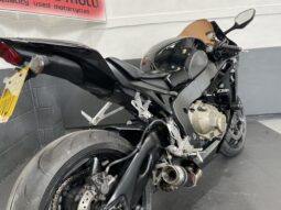 Honda CBR1000RR Fireblade full