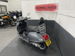Piaggio Vespa GTS 300 SuperSport
