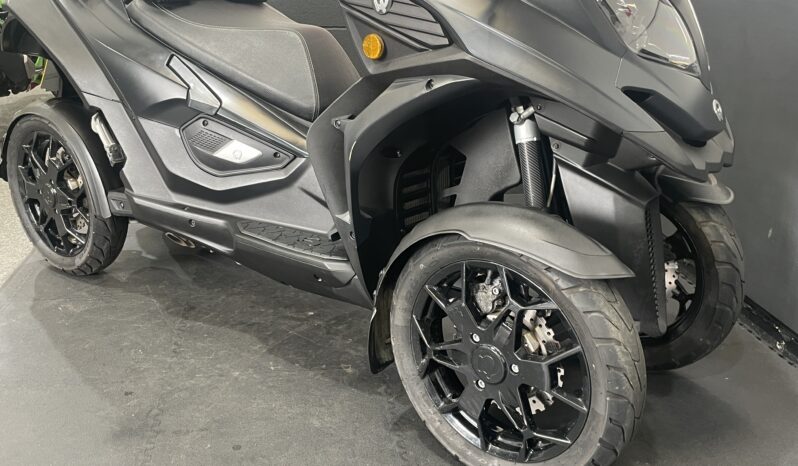 Quadro QV4 Qooder full