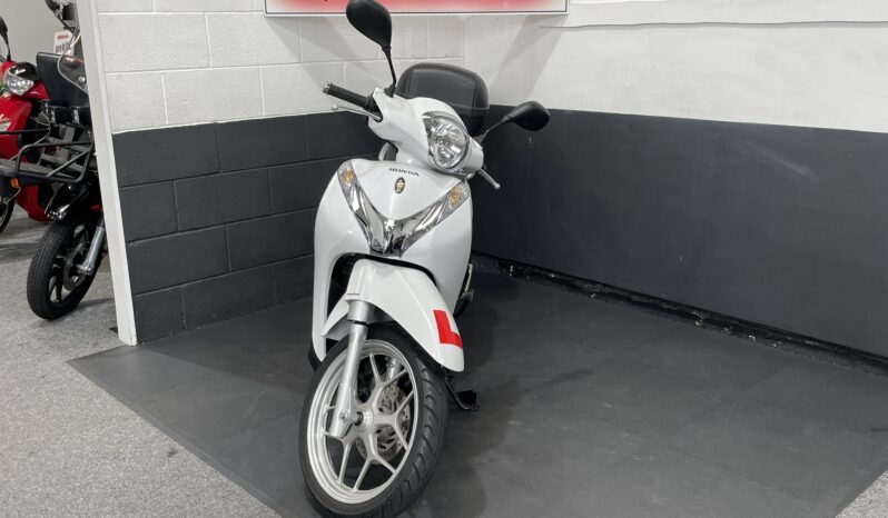 Honda SH125 full