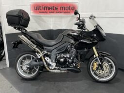 Triumph Tiger 1050 full