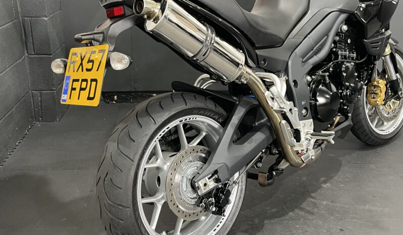 Triumph Tiger 1050 full