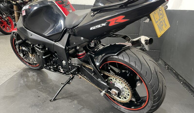 Suzuki GSX-R 1000 Street Fighter full