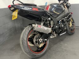 Suzuki GSX-R 1000 Street Fighter full