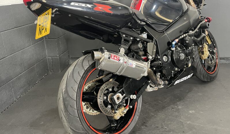 Suzuki GSX-R 1000 Street Fighter full
