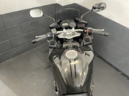 Yamaha FZ1 1000 full