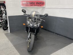 Yamaha FZ1 1000 full