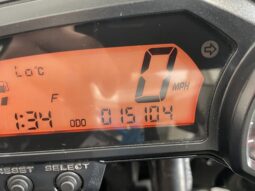 Yamaha FZ1 1000 full