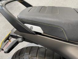 Husqvarna Svartpilen 125 full