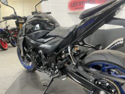 Suzuki GSX-S750 full