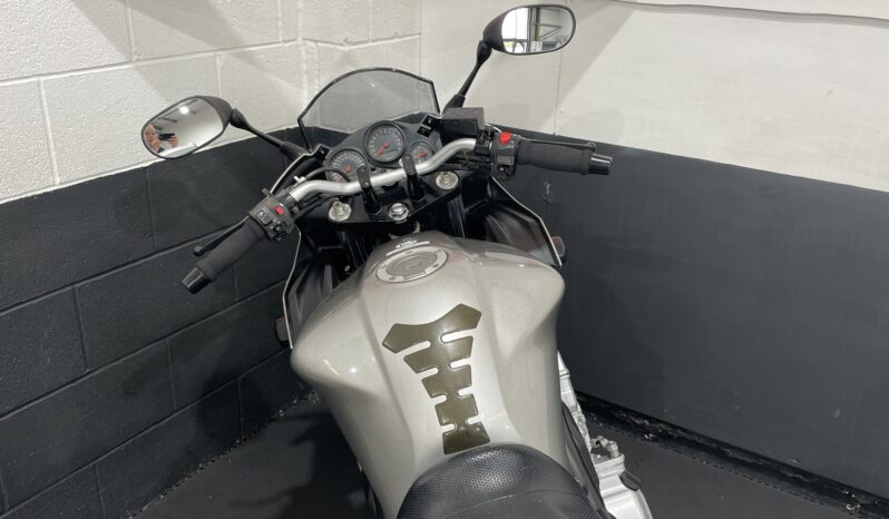Yamaha FZS1000 Fazer full