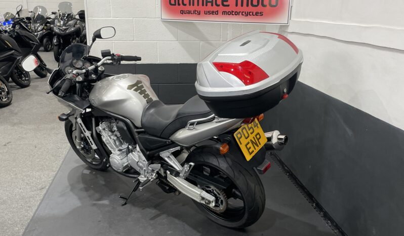 Yamaha FZS1000 Fazer full
