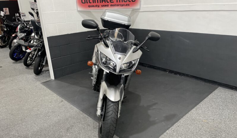 Yamaha FZS1000 Fazer full