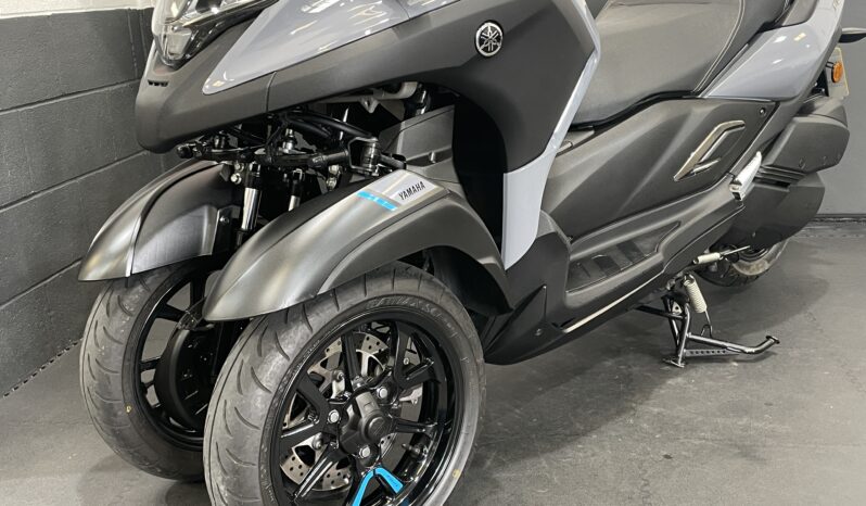 Yamaha Tricity 300 full