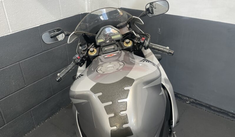Honda CBR1000RR Fireblade full