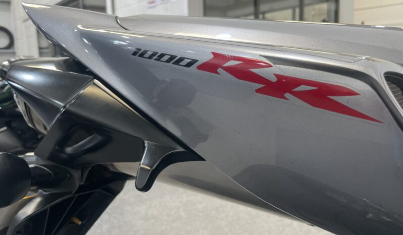 Honda CBR1000RR Fireblade full