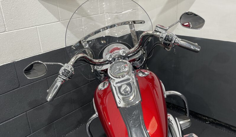 Harley Davidson FLD 1690 Dyna Switchback full