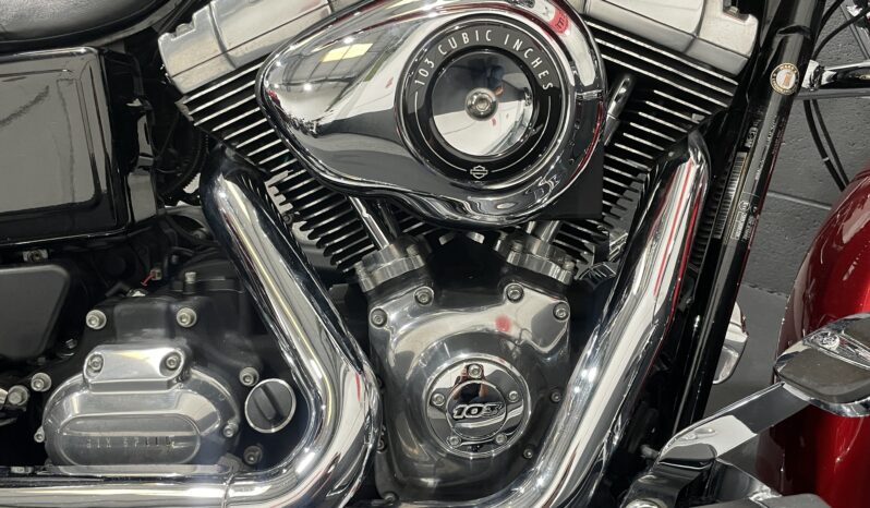 Harley Davidson FLD 1690 Dyna Switchback full
