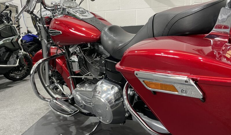 Harley Davidson FLD 1690 Dyna Switchback full